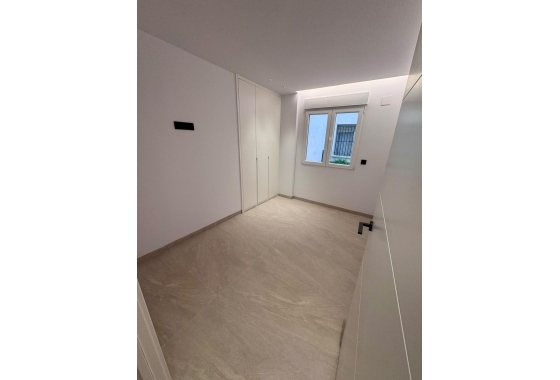 Revente - Appartement - Torrevieja - Centro