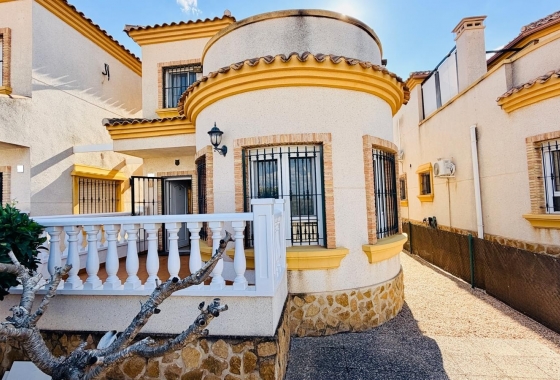 Перепродажа - Вилла - Los Montesinos - Costa Blanca