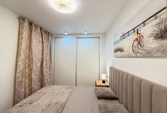Wiederverkauf - Wohnung - Torrevieja - Centro