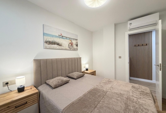 Wiederverkauf - Wohnung - Torrevieja - Centro