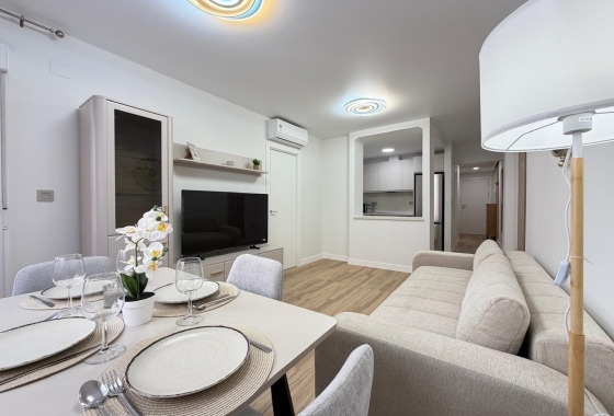 Wiederverkauf - Wohnung - Torrevieja - Centro