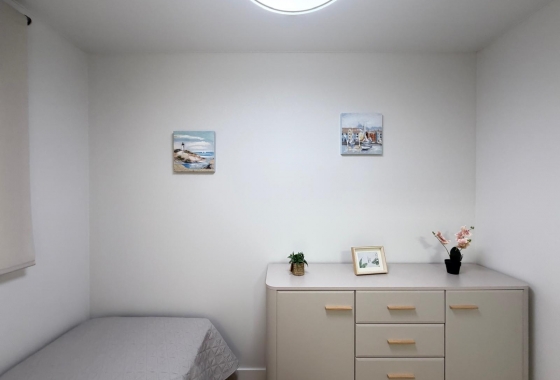 Wiederverkauf - Wohnung - Torrevieja - Centro