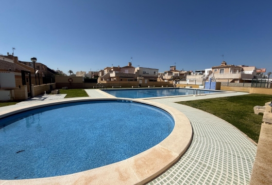 Перепродажа - Таунхаус - Torrevieja - Carrefour