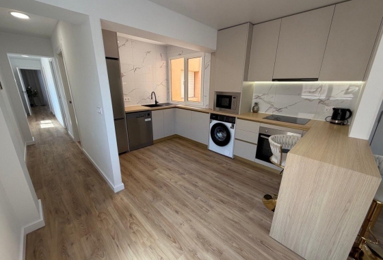 Перепродажа - Квартира - Torrevieja - Playa de los Locos