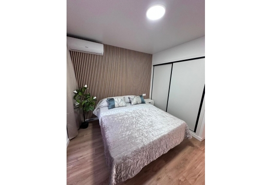 Перепродажа - Квартира - Torrevieja - Playa de los Locos