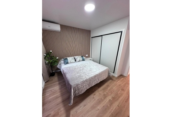 Перепродажа - Квартира - Torrevieja - Playa de los Locos