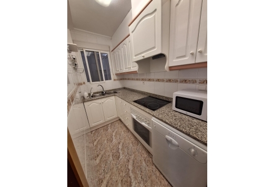 Перепродажа - Квартира - Torrevieja - Estacion De Autobuses