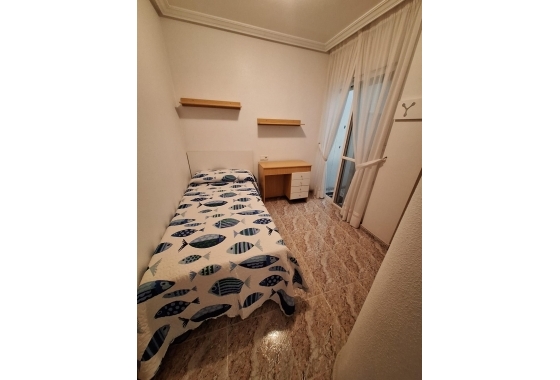 Перепродажа - Квартира - Torrevieja - Estacion De Autobuses