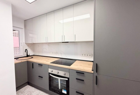 Перепродажа - Квартира - Torrevieja - Playa del Cura