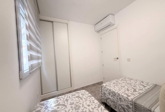 Перепродажа - Квартира - Torrevieja - Playa del Cura