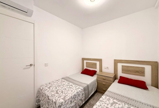 Перепродажа - Квартира - Torrevieja - Playa del Cura
