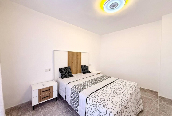 Перепродажа - Квартира - Torrevieja - Playa del Cura