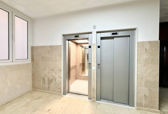 Перепродажа - Квартира - Torrevieja - Playa del Cura