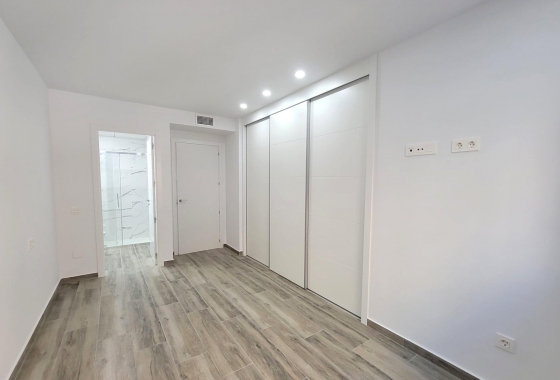 Перепродажа - Квартира - Torrevieja - Playa del Cura