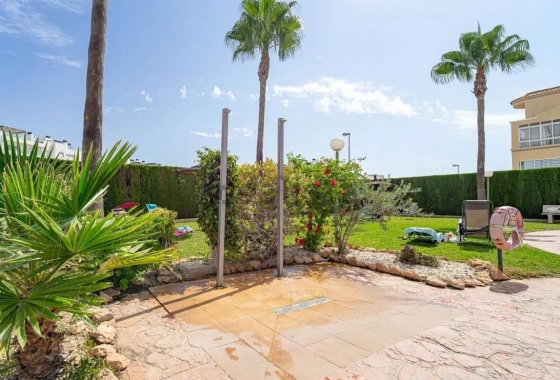Resale - Apartment / flat - Orihuela Costa - Punta Prima