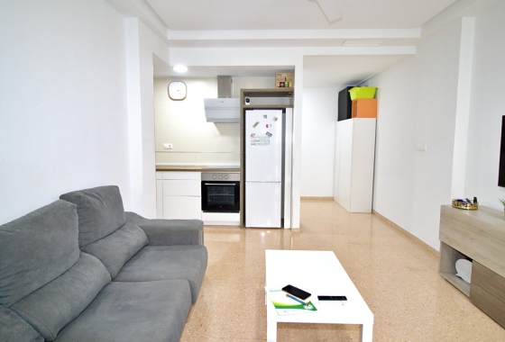 Resale - Apartment / flat - Elche - Plaza Madrid