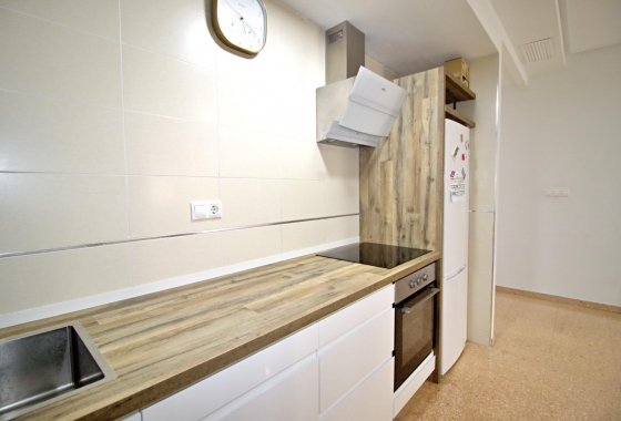 Resale - Apartment / flat - Elche - Plaza Madrid