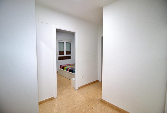 Resale - Apartment / flat - Elche - Plaza Madrid