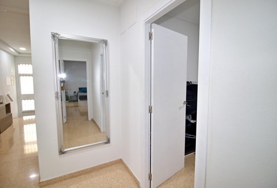 Resale - Apartment / flat - Elche - Plaza Madrid