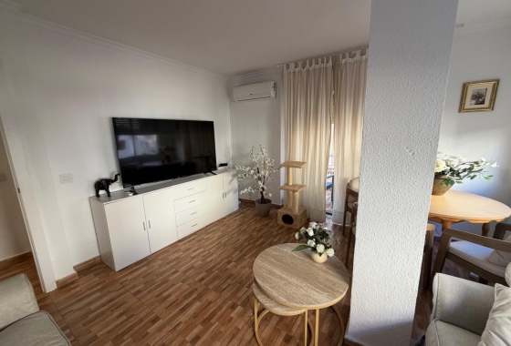 Herverkoop - Appartement / flat - Torrevieja - Estacion De Autobuses