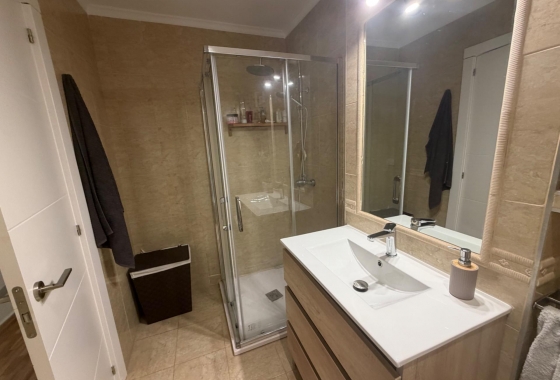 Herverkoop - Appartement / flat - Torrevieja - Estacion De Autobuses