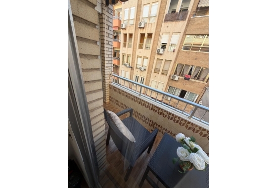 Herverkoop - Appartement / flat - Torrevieja - Estacion De Autobuses