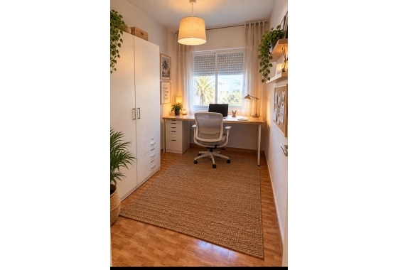 Herverkoop - Appartement / flat - Torrevieja - Estacion De Autobuses