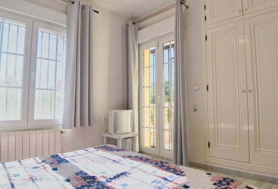 Wiederverkauf - Villa - Orihuela Costa - Costa Blanca