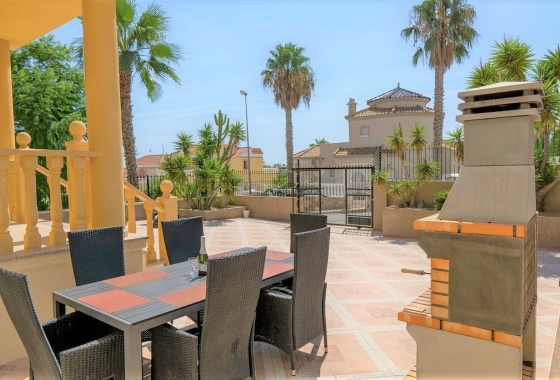 Herverkoop - Villa - Orihuela Costa - Las Filipinas