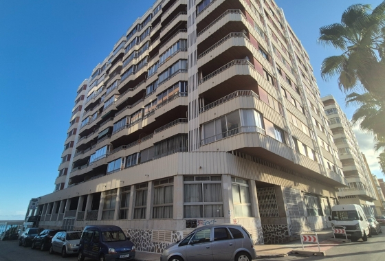 Wiederverkauf - Wohnung - Torrevieja - El Acequión - Los Náufragos