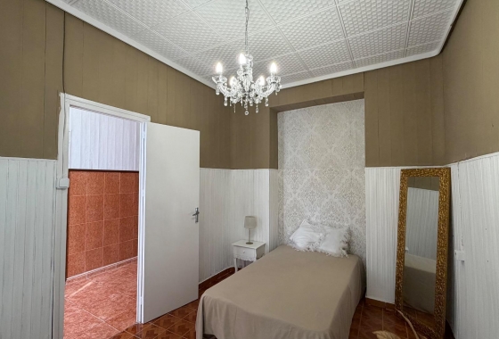 Wiederverkauf - Wohnung - Torrevieja - Centro
