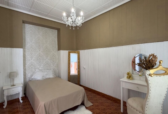 Wiederverkauf - Wohnung - Torrevieja - Centro