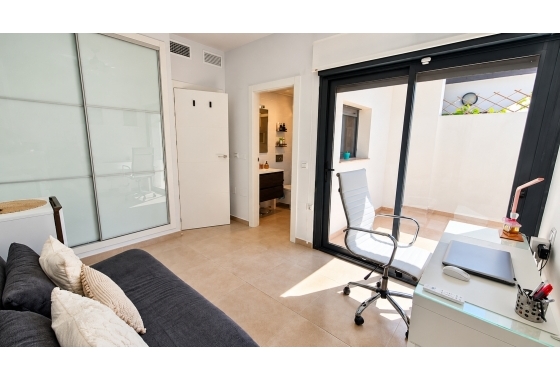 Återförsäljning - Villa - Orihuela Costa - Costa Blanca