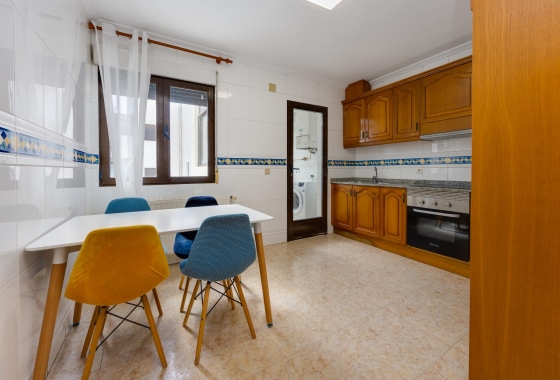 Resale - Apartment / flat - San Miguel de Salinas - Inland