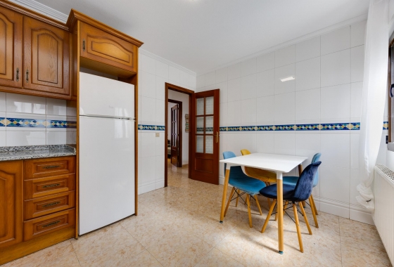 Resale - Apartment / flat - San Miguel de Salinas - Inland