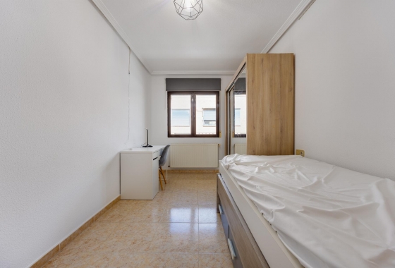 Resale - Apartment / flat - San Miguel de Salinas - Inland