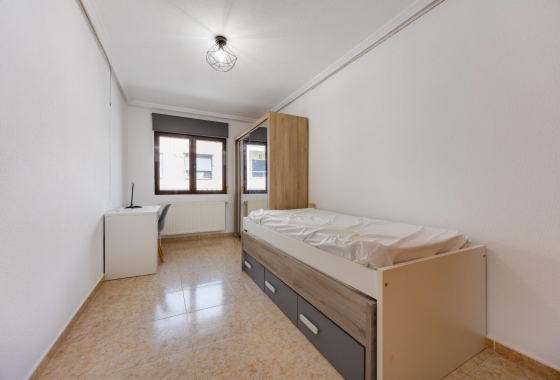 Resale - Apartment / flat - San Miguel de Salinas - Inland