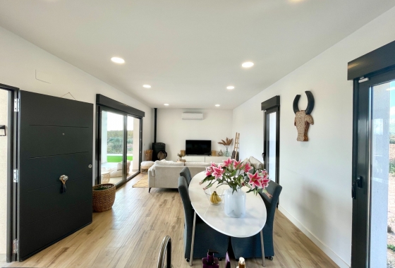Revente - Villa - Pinoso - Inland