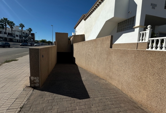 Resale - Bungalow - Torrevieja - Costa Blanca