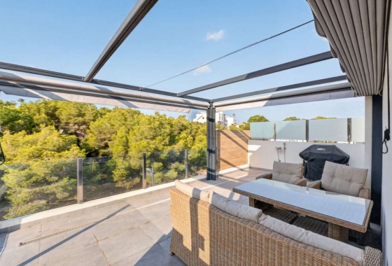 Resale - Villa - Orihuela Costa - Inland