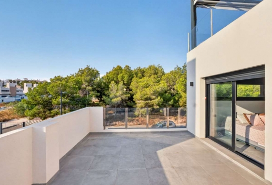 Resale - Villa - Orihuela Costa - Inland