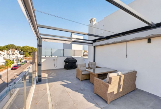 Resale - Villa - Orihuela Costa - Inland