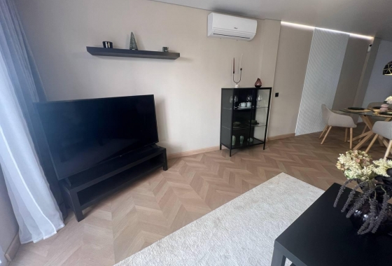 Resale - Apartment / flat - Torrevieja - Estacion De Autobuses