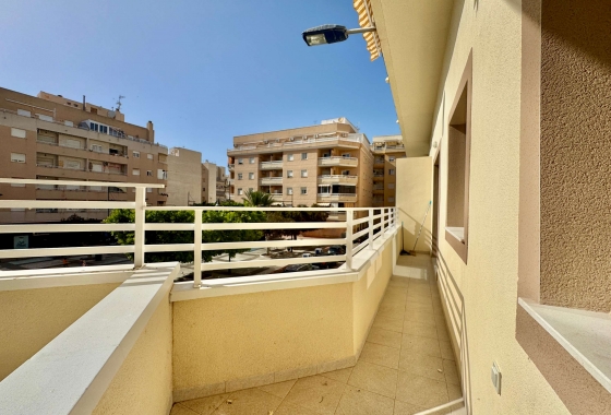 Återförsäljning - Lägenhet / lägenhet - Torrevieja - Costa Blanca