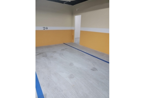 Resale - Apartment / flat - Torrevieja - Playa del Cura