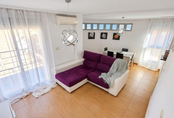 Reventa - Apartamento / piso - Torrevieja - Centro - Muelle Pesquero