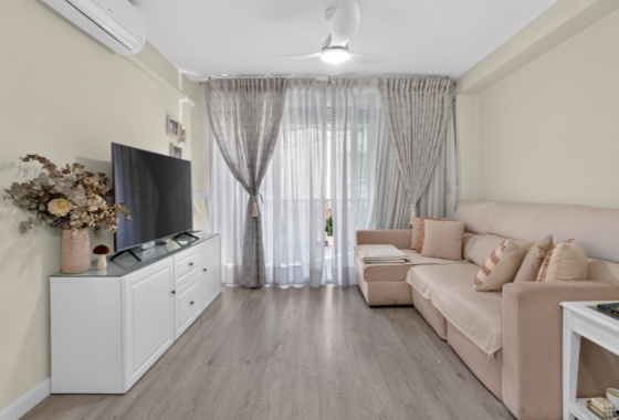 Resale - Apartment / flat - Torrevieja - Costa Blanca
