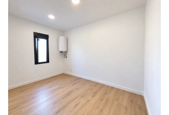 Resale - Villa - Pinoso - Inland