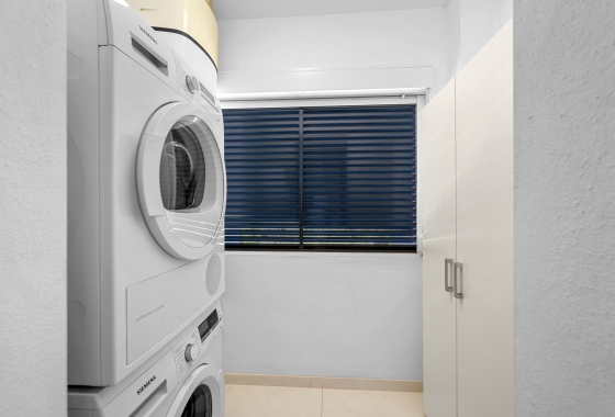 Reventa - Apartamento / piso - Mil Palmeras - Costa Blanca
