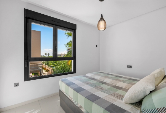 Reventa - Apartamento / piso - Mil Palmeras - Costa Blanca